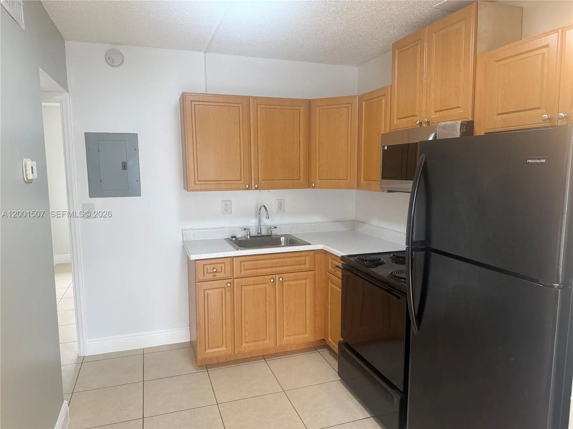 715 NE 2nd Avenue Fort Lauderdale FL 33304