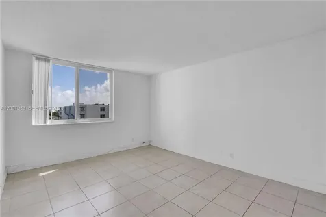 9143 SW 77th Avenue Miami FL 33156