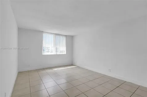 9143 SW 77th Avenue Miami FL 33156