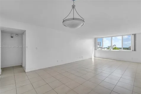 9143 SW 77th Avenue Miami FL 33156