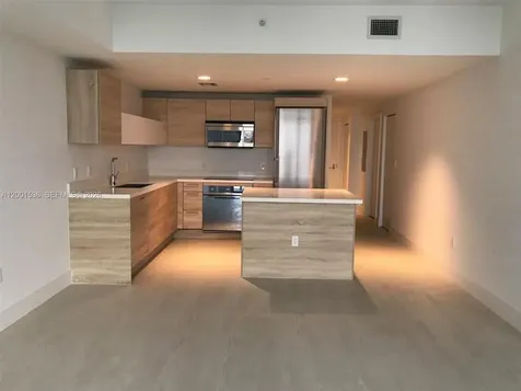 16385 Biscayne Boulevard North Miami Beach FL 33160