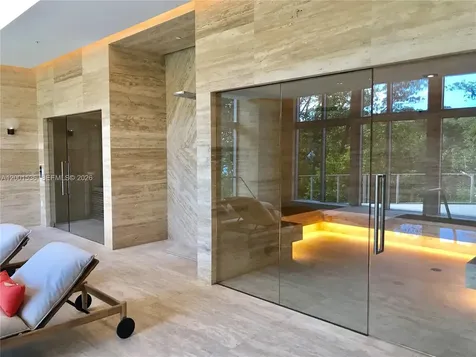 16385 Biscayne Boulevard North Miami Beach FL 33160