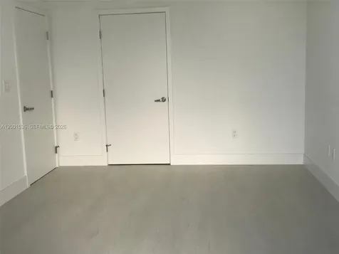 16385 Biscayne Boulevard North Miami Beach FL 33160