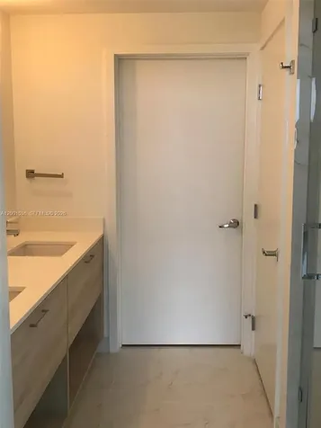 16385 Biscayne Boulevard North Miami Beach FL 33160
