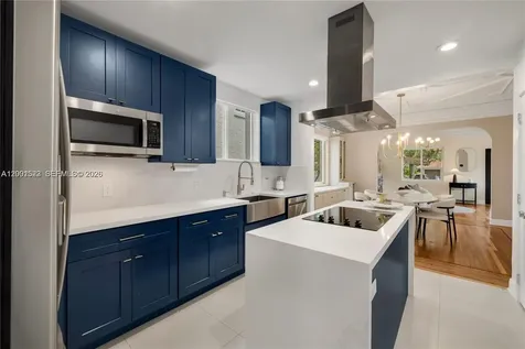 320 NE 88th Street El Portal FL 33138