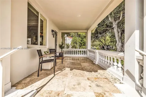 320 NE 88th Street El Portal FL 33138