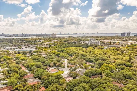 320 NE 88th Street El Portal FL 33138