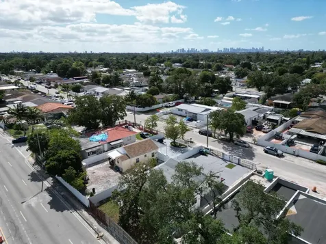 3169 NW 102nd Street Miami FL 33147
