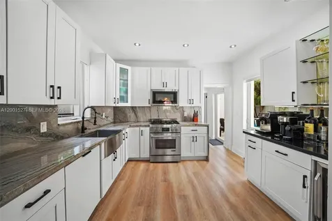 5237 La Gorce Drive Miami Beach FL 33140