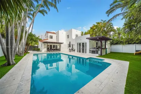 5237 La Gorce Drive Miami Beach FL 33140