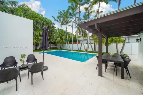 5237 La Gorce Drive Miami Beach FL 33140