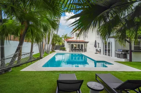 5237 La Gorce Drive Miami Beach FL 33140