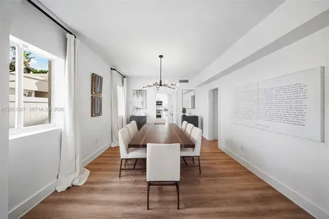 5237 La Gorce Drive Miami Beach FL 33140