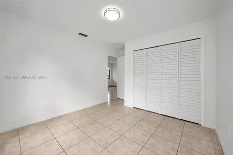6427 SW 135th Avenue Miami FL 33183