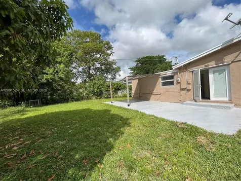 9870 Nicaragua Drive Cutler Bay FL 33189