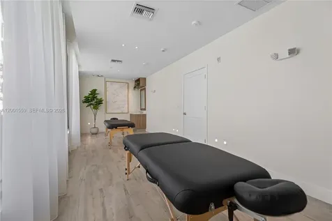 4 N Federal Highway Dania Beach FL 33004