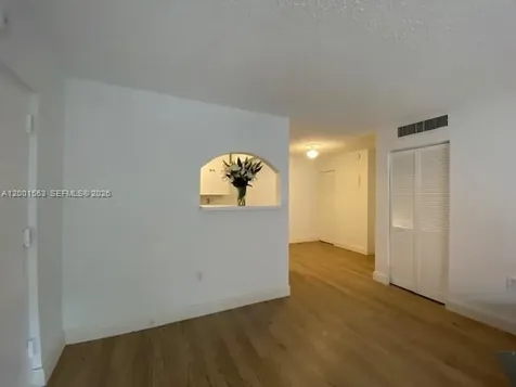 10834 N Kendall Drive Miami FL 33176