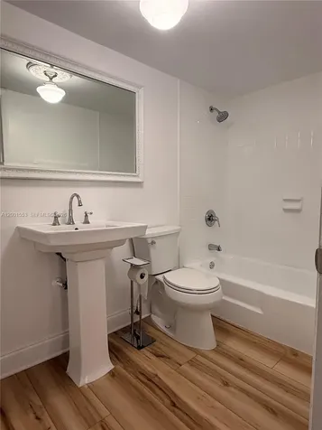 10834 N Kendall Drive Miami FL 33176