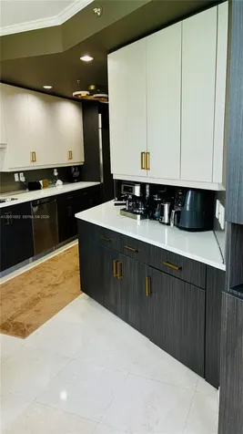 848 Brickell Key Drive Miami FL 33131