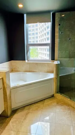 848 Brickell Key Drive Miami FL 33131