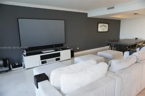 848 Brickell Key Drive Miami FL 33131