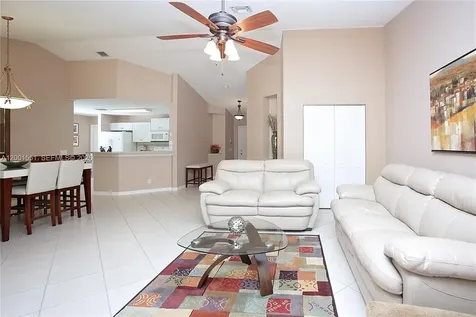 4104 Pine Ridge Lane Weston FL 33331