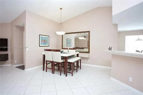 4104 Pine Ridge Lane Weston FL 33331