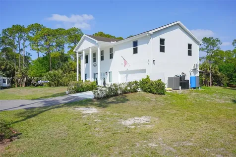 25401 SW 86th Street Indian Town FL 34956