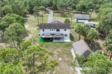 25401 SW 86th Street Indian Town FL 34956