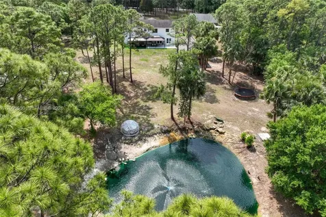 25401 SW 86th Street Indian Town FL 34956