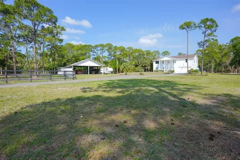 25401 SW 86th Street Indian Town FL 34956