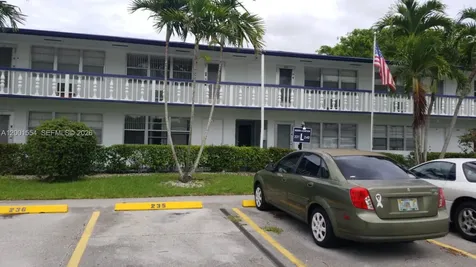 235 Northampton L West Palm Beach FL 33417