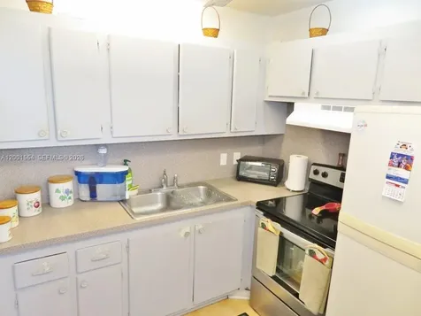 235 Northampton L West Palm Beach FL 33417