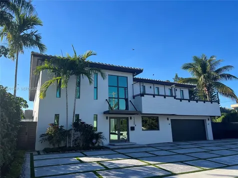 13300 Biscayne Bay Terrace North Miami FL 33181