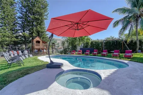 13300 Biscayne Bay Terrace North Miami FL 33181