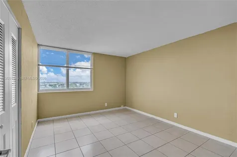 9143 SW 77th Avenue Miami FL 33156