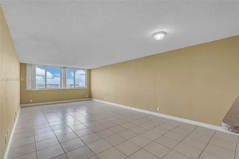 9143 SW 77th Avenue Miami FL 33156