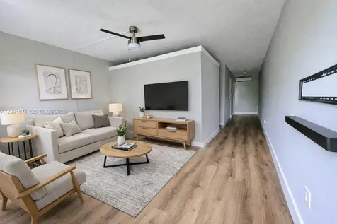 335 SW 20th Street Fort Lauderdale FL 33315