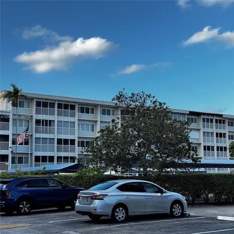 215 SE 3rd Avenue Hallandale Beach FL 33009