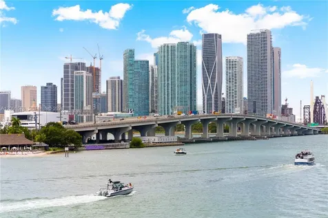 1000 Venetian Way Miami FL 33139