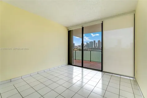1000 Venetian Way Miami FL 33139