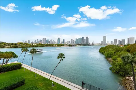 1000 Venetian Way Miami FL 33139