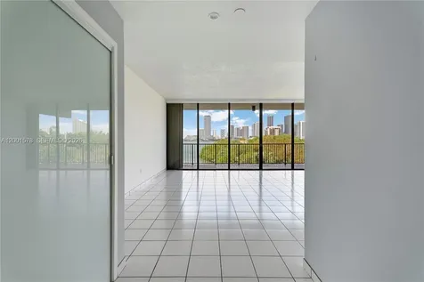 1000 Venetian Way Miami FL 33139