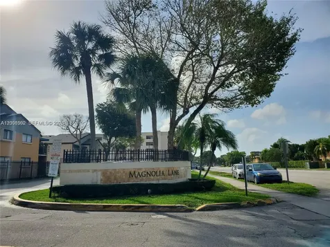 7423 SW 152nd Avenue Miami FL 33193