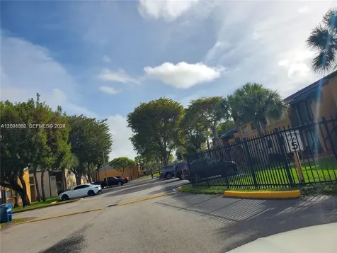 7423 SW 152nd Avenue Miami FL 33193