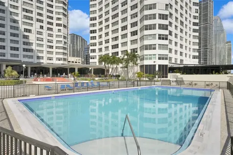 905 Brickell Bay Drive Miami FL 33131