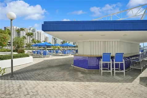 905 Brickell Bay Drive Miami FL 33131