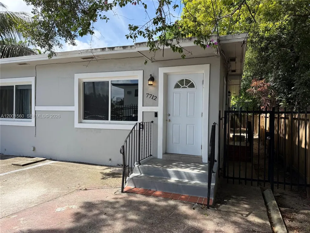 7712 NE 1st Court Miami FL 33138