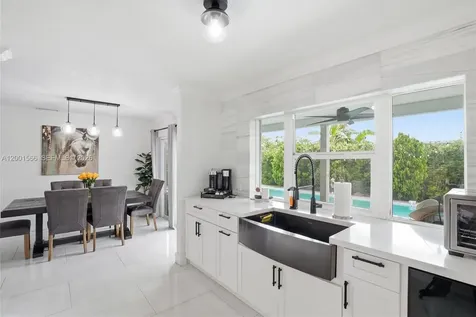 11920 NW 31st Place Sunrise FL 33323