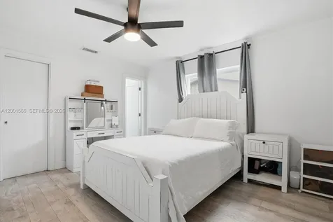 11920 NW 31st Place Sunrise FL 33323